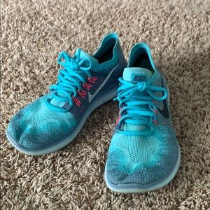 Nike free rn flyknit